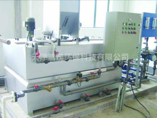 全自動加藥成套設備